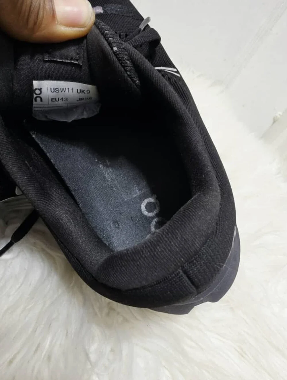 On Running Cloudsurfer Comfort Sneakers| Black Athletic Shoes Women's Size 11